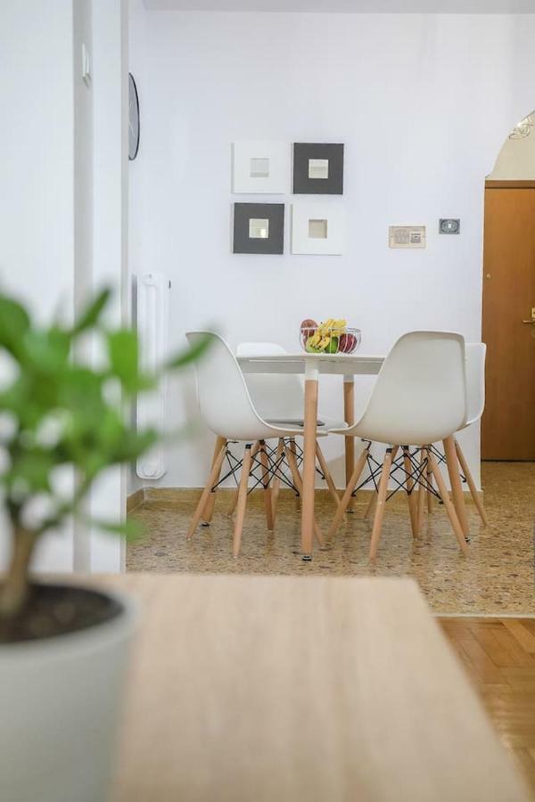 Charming Apartment Near Panathenaic Stadium エクステリア 写真